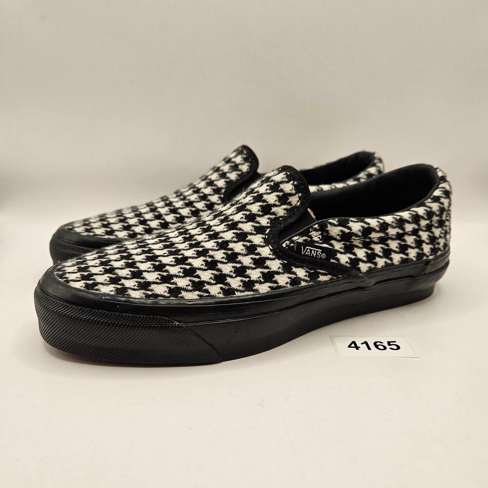 VANS WOMEN'S 7.5 HOUNDSTOOTH BLACK WHITE SLIP ON BLACK OUTSOLE NWOB